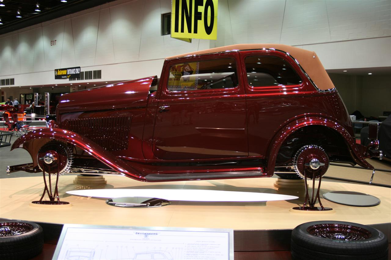 Illustration for article titled 2009 Detroit Autorama: The Duecenberg, A Ridler Contender For Sure